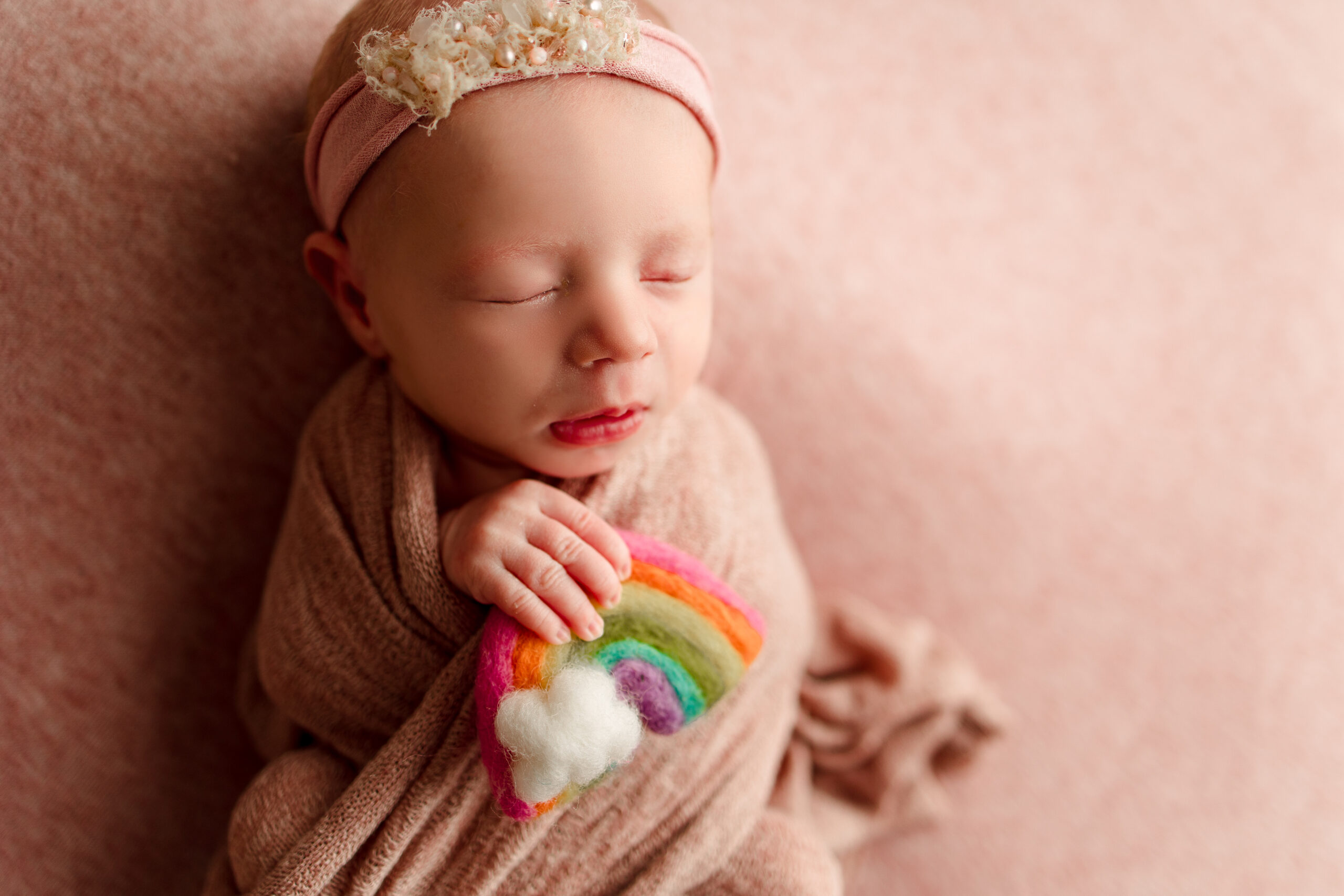 newborn portraits Cedarburg WI, newborn photography Milwaukee WI, newborn baby tips